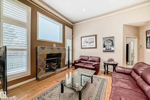 241 Darlington Crescent, Edmonton, AB 