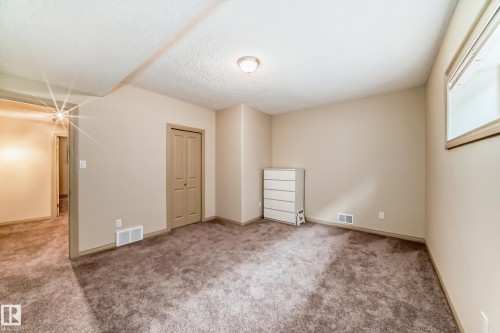 241 Darlington Crescent, Edmonton, AB 