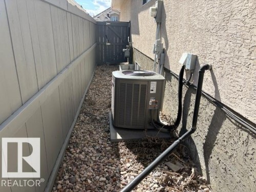 241 Darlington Crescent, Edmonton, AB 