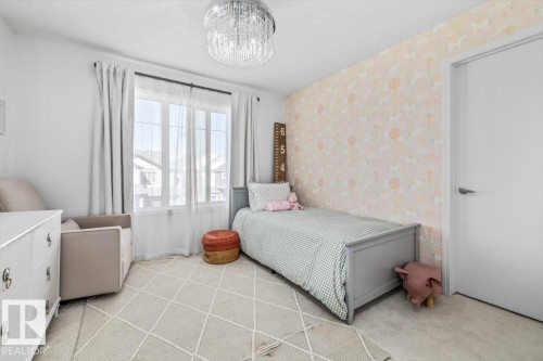 915 177 Street, Edmonton, AB - Indoor Photo Showing Bedroom