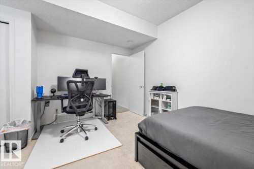 915 177 Street, Edmonton, AB - Indoor