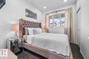 915 177 Street, Edmonton, AB  - Indoor Photo Showing Bedroom 