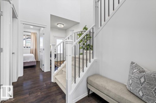 915 177 Street, Edmonton, AB - Indoor Photo Showing Other Room