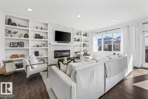 915 177 Street, Edmonton, AB - Indoor Photo Showing Living Room With Fireplace