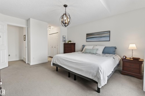 603 Beach Avenue, Cold Lake, AB - Indoor Photo Showing Bedroom