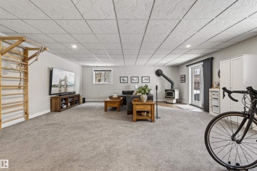 603 Beach Avenue, Cold Lake, AB - Indoor