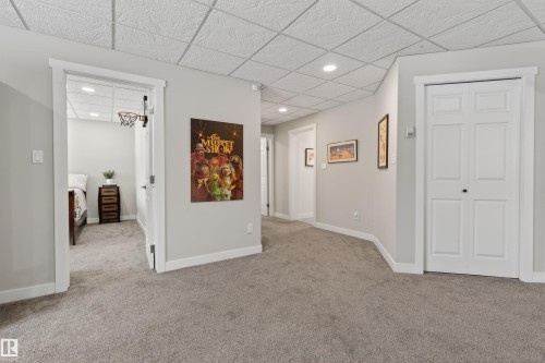 603 Beach Avenue, Cold Lake, AB - Indoor Photo Showing Other Room