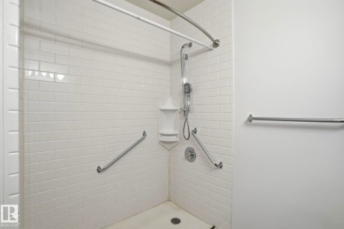 309 20 Grange Drive, St. Albert, AB - Indoor Photo Showing Bathroom