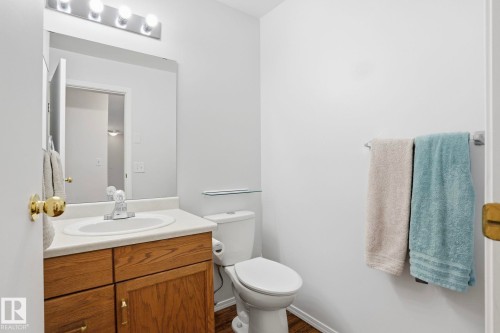 309 20 Grange Drive, St. Albert, AB - Indoor Photo Showing Bathroom