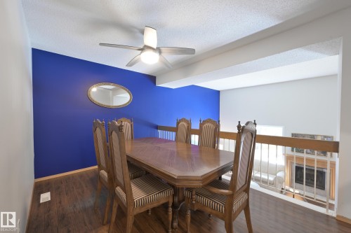 15 Glaewyn Es, St. Albert, AB - Indoor Photo Showing Dining Room