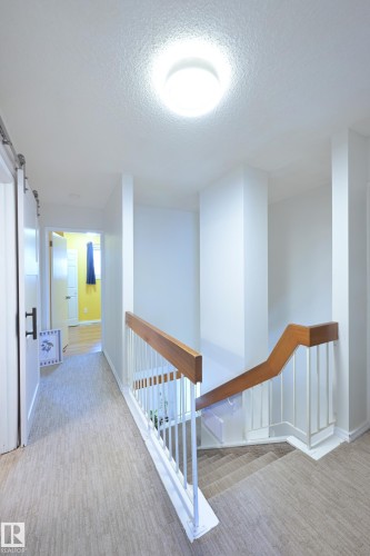 15 Glaewyn Es, St. Albert, AB - Indoor Photo Showing Other Room