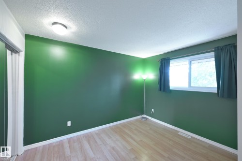 15 Glaewyn Es, St. Albert, AB - Indoor Photo Showing Other Room
