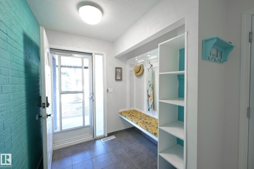 15 Glaewyn Es, St. Albert, AB - Indoor Photo Showing Other Room