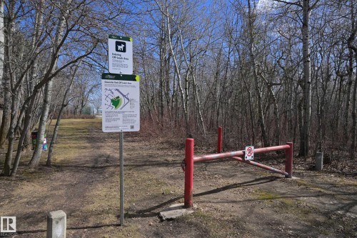 15 Glaewyn Es, St. Albert, AB - Outdoor