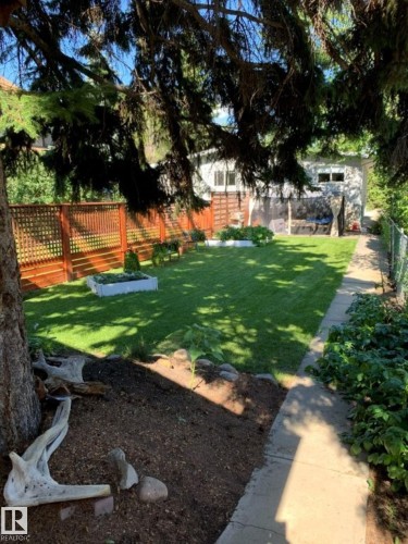 10282 87 Street, Edmonton, AB - Outdoor
