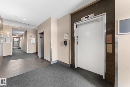 251 6079 Maynard Way, Edmonton, AB - Indoor Photo Showing Other Room
