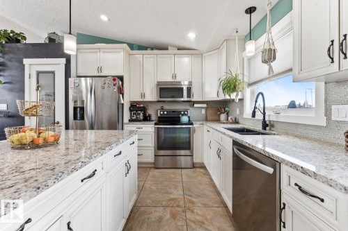 5706 Meadow Way, Cold Lake, AB - Indoor Photo Showing Kitchen With Double Sink With Upgraded Kitchen