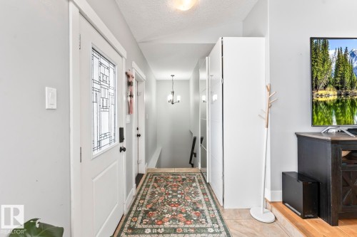 5706 Meadow Way, Cold Lake, AB - Indoor Photo Showing Other Room