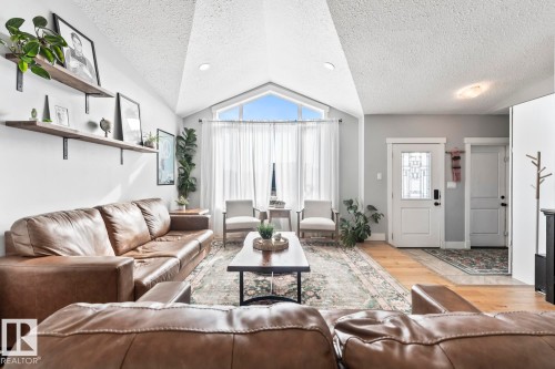 5706 Meadow Way, Cold Lake, AB - Indoor Photo Showing Living Room