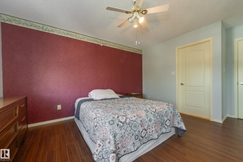 402 10610 76 Street, Edmonton, AB - Indoor Photo Showing Bedroom