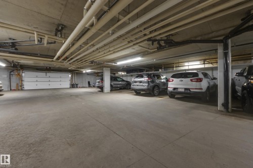 402 10610 76 Street, Edmonton, AB - Indoor Photo Showing Garage