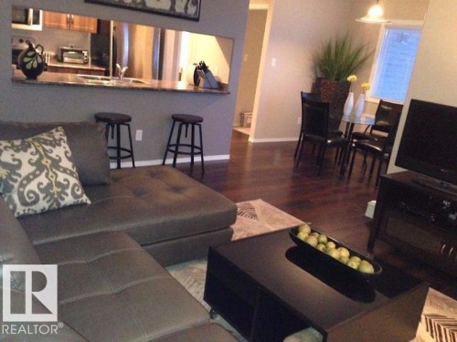 345 50 Woodsmere Close  Fort Saskatchewan, AB T8L 4N9