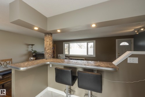 14227 74 Street, Edmonton, AB - Indoor
