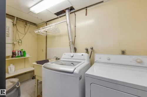 14227 74 Street, Edmonton, AB - Indoor Photo Showing Laundry Room