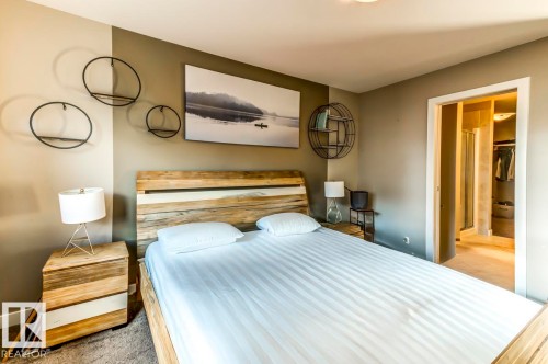 2339 Ware Crescent, Edmonton, AB - Indoor Photo Showing Bedroom