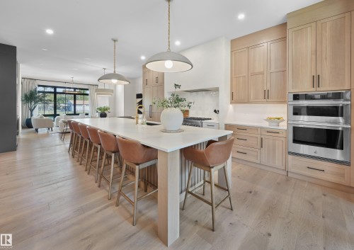 10534 139 Street, Edmonton, AB - Indoor