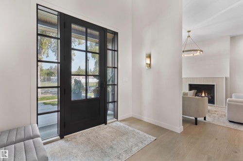 10534 139 Street, Edmonton, AB - Indoor Photo Showing Other Room