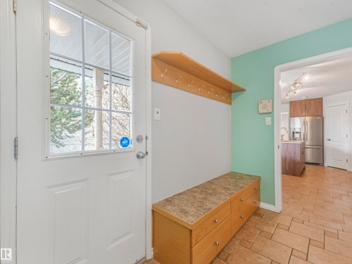 1885 Tomlinson Way, Edmonton, AB - Indoor Photo Showing Other Room
