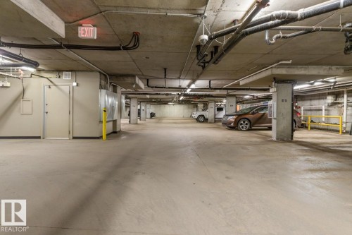 406 10808 71 Avenue, Edmonton, AB - Indoor Photo Showing Garage