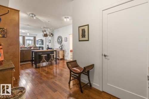 406 10808 71 Avenue, Edmonton, AB - Indoor