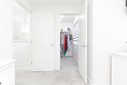 2126 Graydon Hill Crescent, Edmonton, AB - Indoor