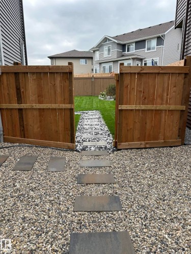 2126 Graydon Hill Crescent, Edmonton, AB - Outdoor
