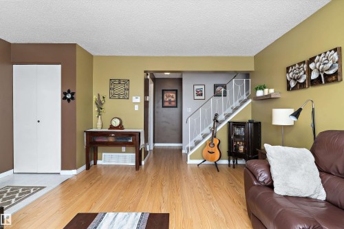 17132 103 Street, Edmonton, AB - Indoor