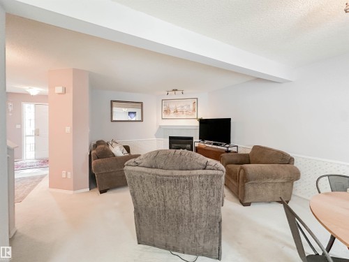 3 10 Devon Close, St. Albert, AB - Indoor