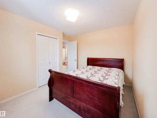 3 10 Devon Close, St. Albert, AB - Indoor Photo Showing Bedroom