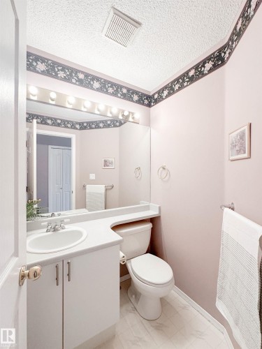 3 10 Devon Close, St. Albert, AB - Indoor Photo Showing Bathroom