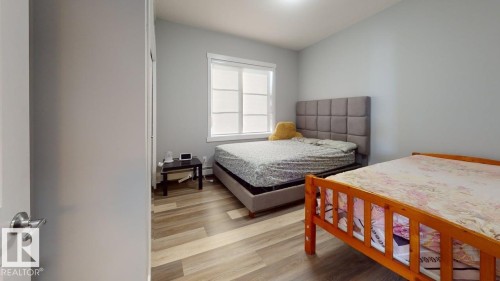 426 812 Welsh Dr, Edmonton, AB - Indoor Photo Showing Bedroom