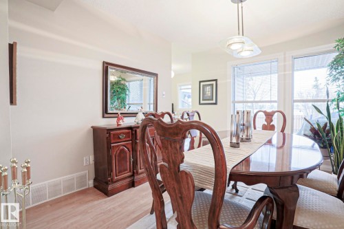 12 2020 105 Street, Edmonton, AB - Indoor Photo Showing Dining Room