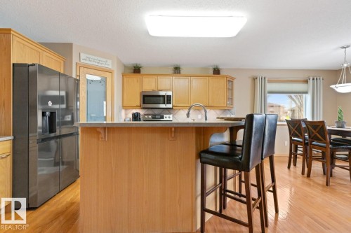 1 Birchwood Close, Leduc, AB - Indoor Photo Showing Kitchen