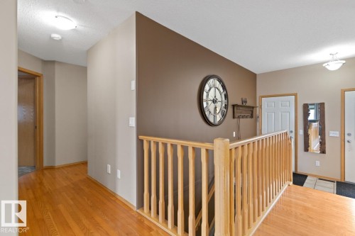 1 Birchwood Close, Leduc, AB - Indoor Photo Showing Other Room
