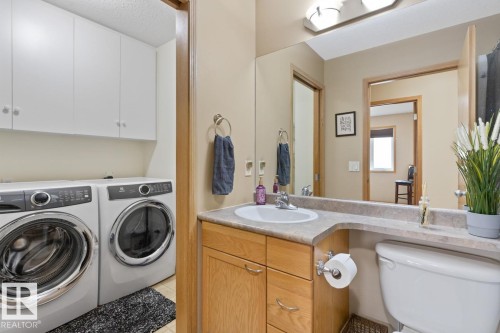1 Birchwood Close, Leduc, AB - Indoor Photo Showing Laundry Room