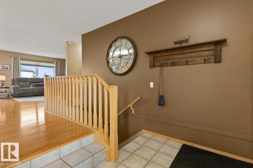 1 Birchwood Close, Leduc, AB - Indoor Photo Showing Other Room