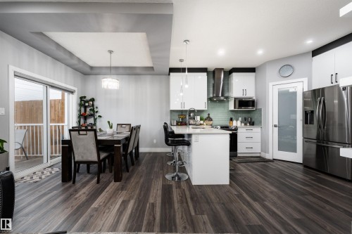 1613 Enright Way, Edmonton, AB - Indoor