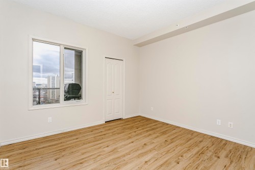1701 10649 Saskatchewan Drive, Edmonton, AB - Indoor Photo Showing Other Room
