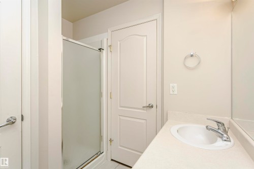1701 10649 Saskatchewan Drive, Edmonton, AB - Indoor Photo Showing Bathroom