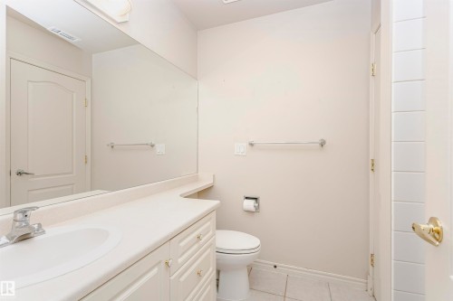 1701 10649 Saskatchewan Drive, Edmonton, AB - Indoor Photo Showing Bathroom
